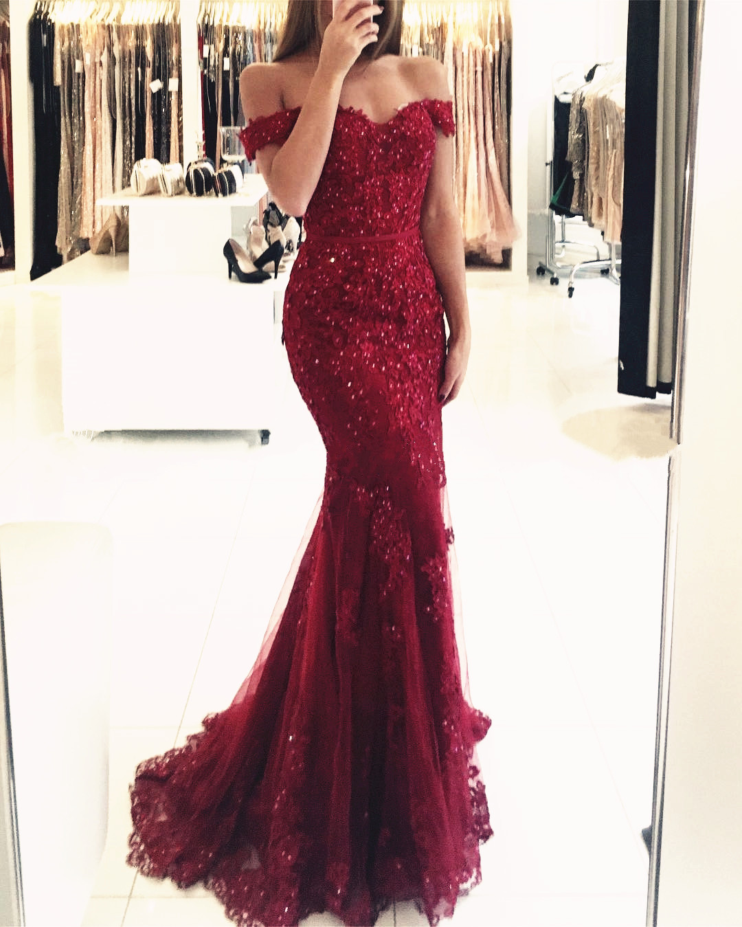 burgundy prom look